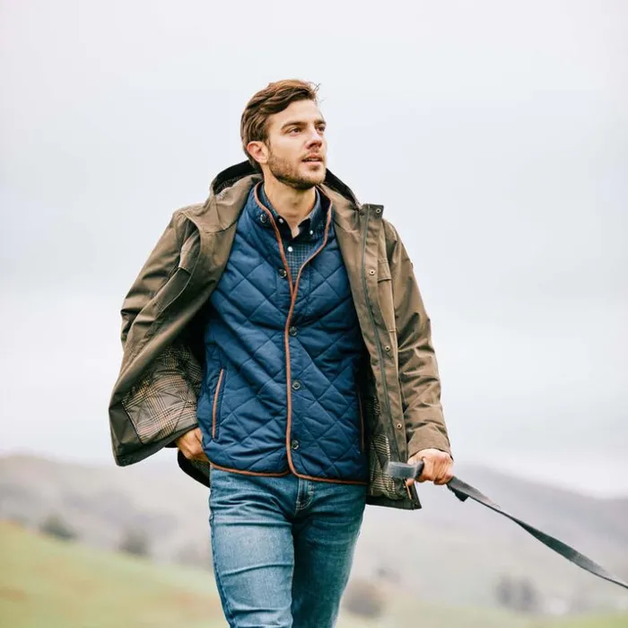 Jackets and Vests Men Ariat Woodside Vest Navy Jackets and Vests Men Ariat Woodside Vest Navy