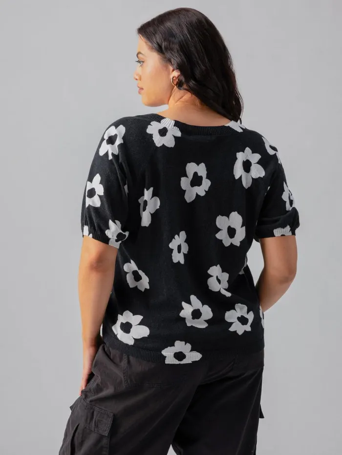 Sanctuary Clothing Inclusive Women Sunny Days Sweater Flower Pop Inclusive Collection Sanctuary Clothing Inclusive Women Sunny Days Sweater Flower Pop Inclusive Collection