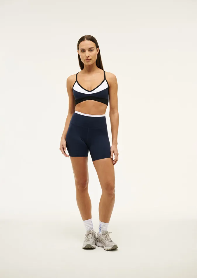 ActiveLite Women OVERLAND 2 SPORTS BRA IN DARK NAVY PE Nation