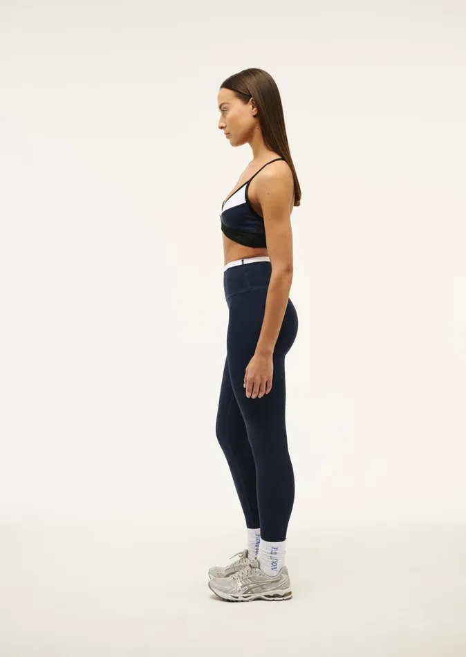 ActiveLite Women OVERLAND 2 SPORTS BRA IN DARK NAVY PE Nation