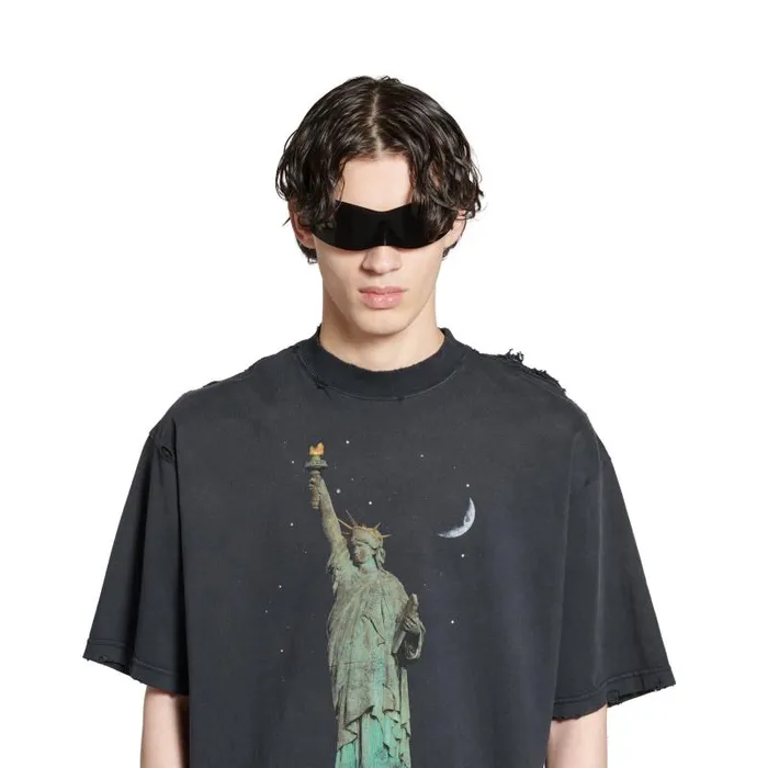 Balenciaga Tshirts WomenMen Paris Liberty Tshirt Medium Fit In Black Black Balenciaga Tshirts WomenMen Paris Liberty Tshirt Medium Fit In Black Black