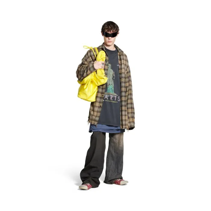 Balenciaga Tops and Shirts Men Men039s Paris Liberty Layered Shirt Oversized In Dark Green Dark Green Balenciaga Tops and Shirts Men Men039s Paris Liberty Layered Shirt Oversized In Dark Green Dark Green