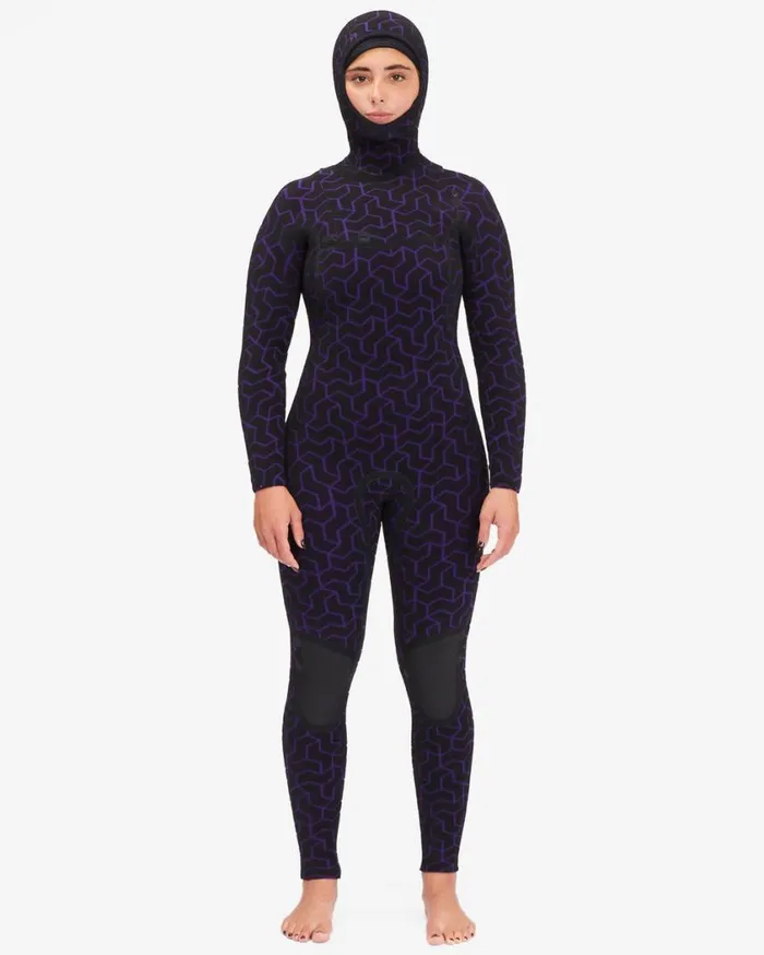 Billabong 54 Furnace Chest Zip Hooded Wetsuit Midnight Trails Womens Wetsuits Billabong 54 Furnace Chest Zip Hooded Wetsuit Midnight Trails Womens Wetsuits