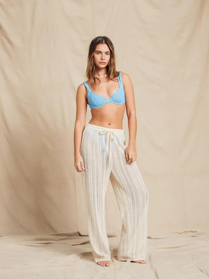 Billabong Largo Beach Pant Cover Up Salt Crystal Womens Jeans and Pants Billabong Largo Beach Pant Cover Up Salt Crystal Womens Jeans and Pants