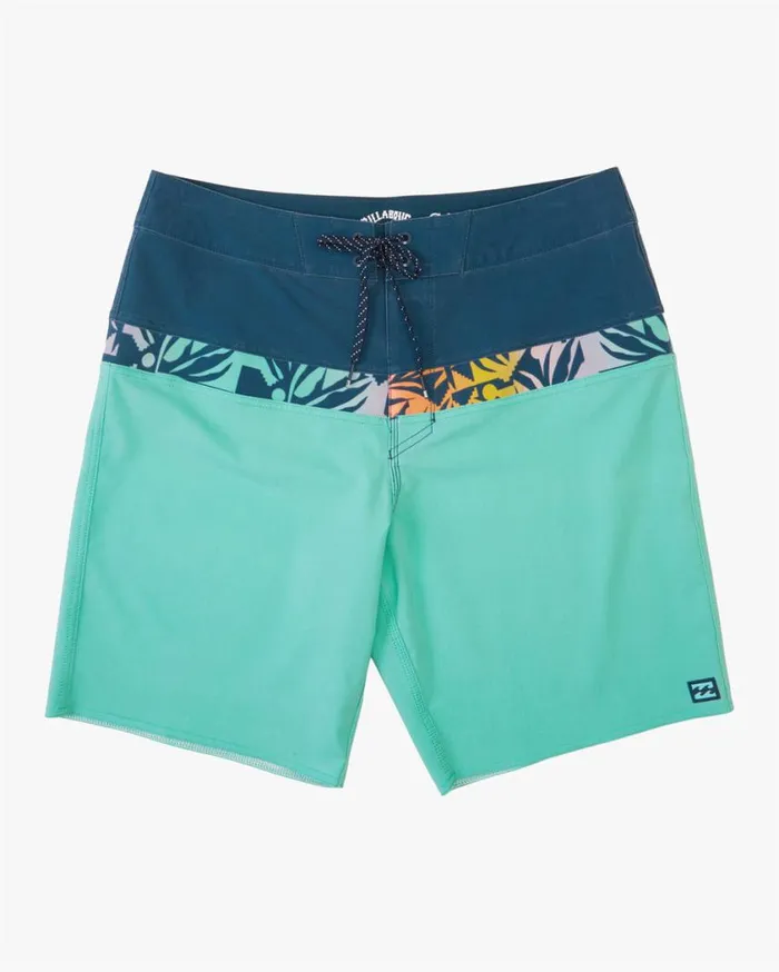 Billabong Momentum Pro Boardshorts 19034 Aqua Mens Pro Boardshorts