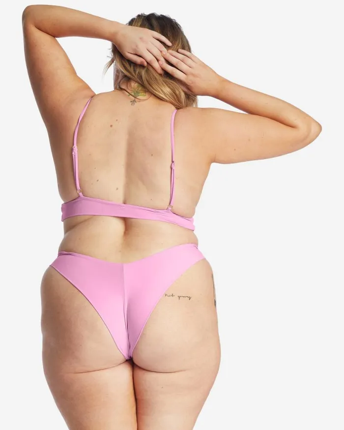 Billabong Sol Searcher VNeck Cami Bikini Top Paradise Pink Womens Bikini Tops Billabong Sol Searcher VNeck Cami Bikini Top Paradise Pink Womens Bikini Tops