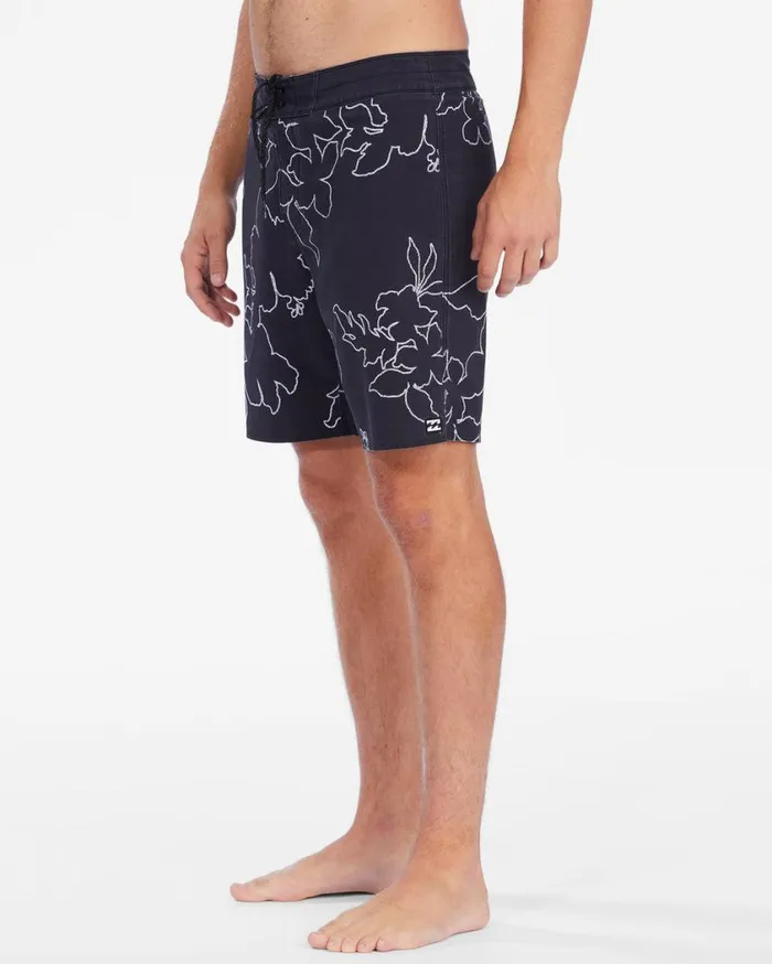 Billabong Sundays Pro Boardshorts 19034 Black White Mens Pro Boardshorts Billabong Sundays Pro Boardshorts 19034 Black White Mens Pro Boardshorts