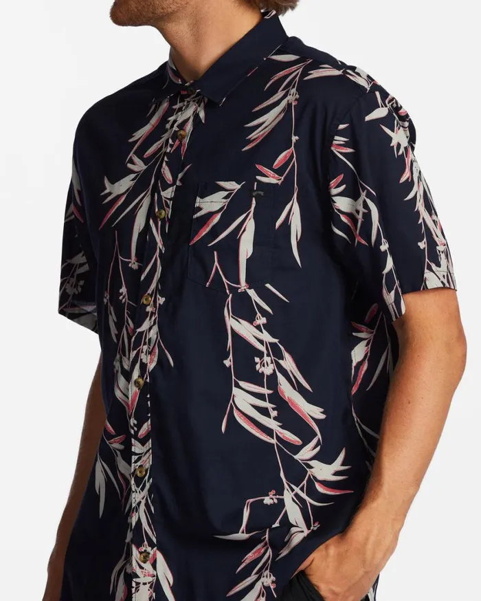 Billabong Sundays Short Sleeve Shirt Night Mens Shirts Billabong Sundays Short Sleeve Shirt Night Mens Shirts