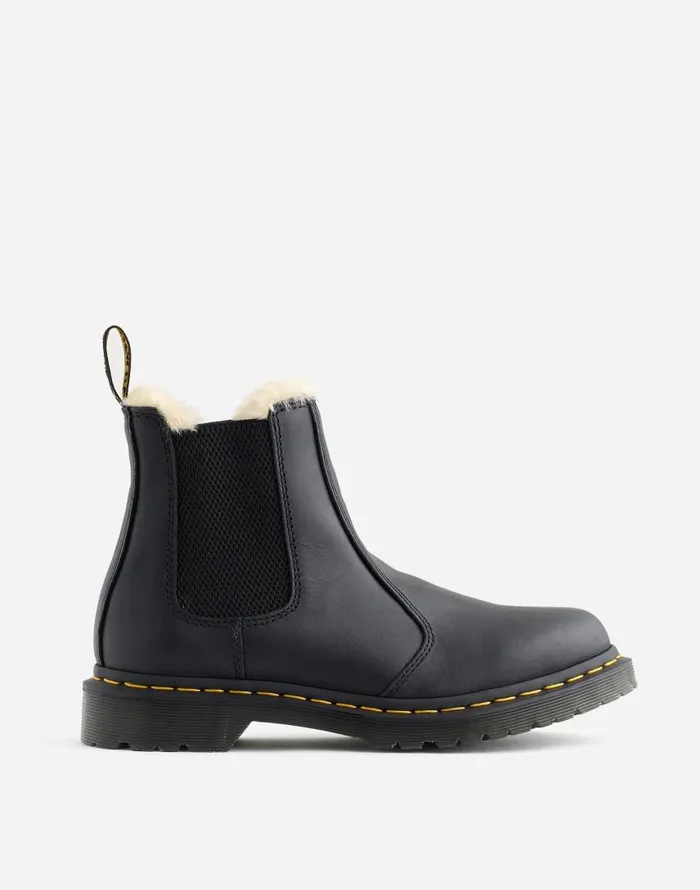 Boots Women Madewell Dr Martens 2976 Lenore Faux FurLined Chelsea Boots Black Wyoming