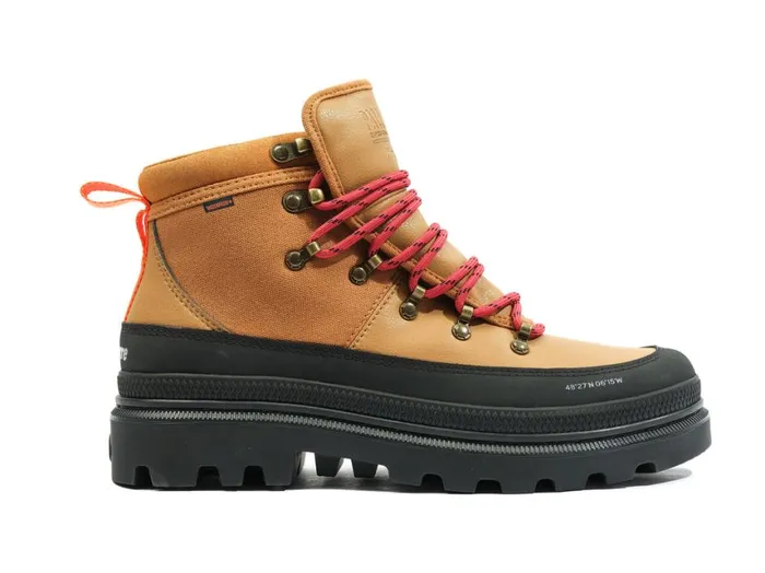 Boots Women PALLADIUM PALLATROOPER HIKER WP X FINISTERRE Apple Cinammon