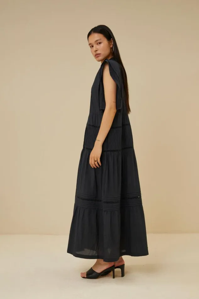 ByBar Jurken Vrouwelijk Xena Dress Midnight ByBar Jurken Vrouwelijk Xena Dress Midnight