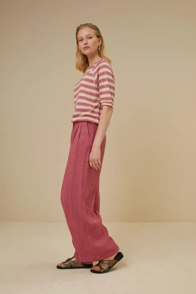 ByBar Tops and Shirts Vrouwelijk Neva Big V Stripe Top Raspberry ByBar Tops and Shirts Vrouwelijk Neva Big V Stripe Top Raspberry