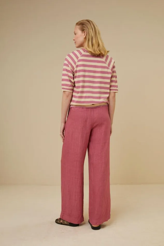 ByBar Tops and Shirts Vrouwelijk Neva Big V Stripe Top Raspberry ByBar Tops and Shirts Vrouwelijk Neva Big V Stripe Top Raspberry