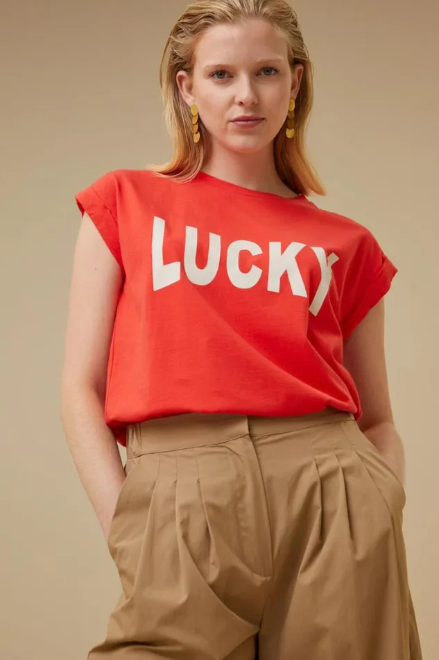 ByBar Tops and Shirts Vrouwelijk Thelma Lucky Top PoppyRed ByBar Tops and Shirts Vrouwelijk Thelma Lucky Top PoppyRed
