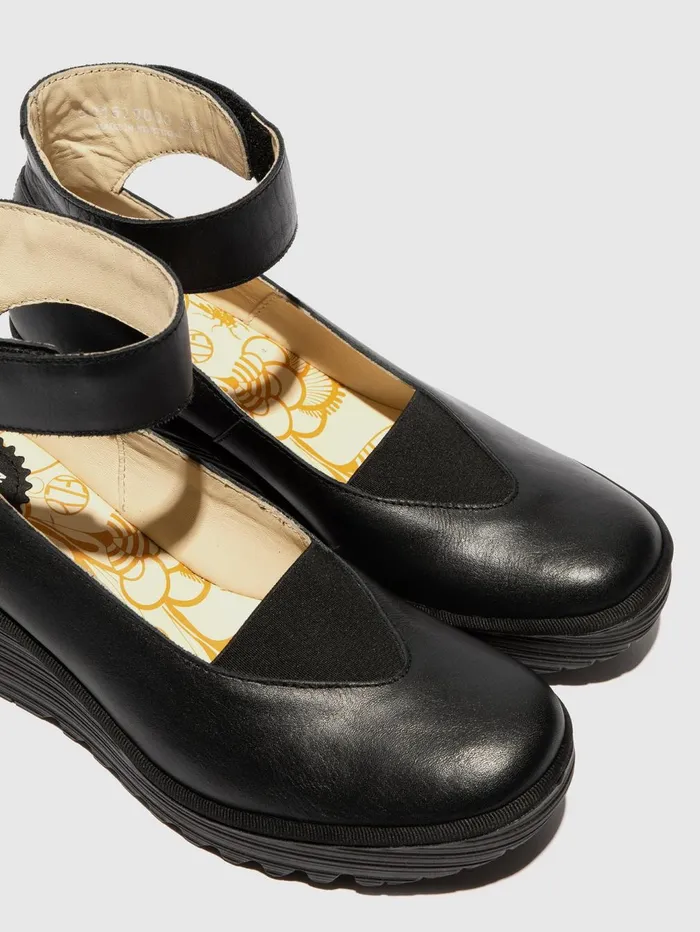 Closed Shoes YOUS529FLY DUBLIN BLACK Women Fly London Shoes