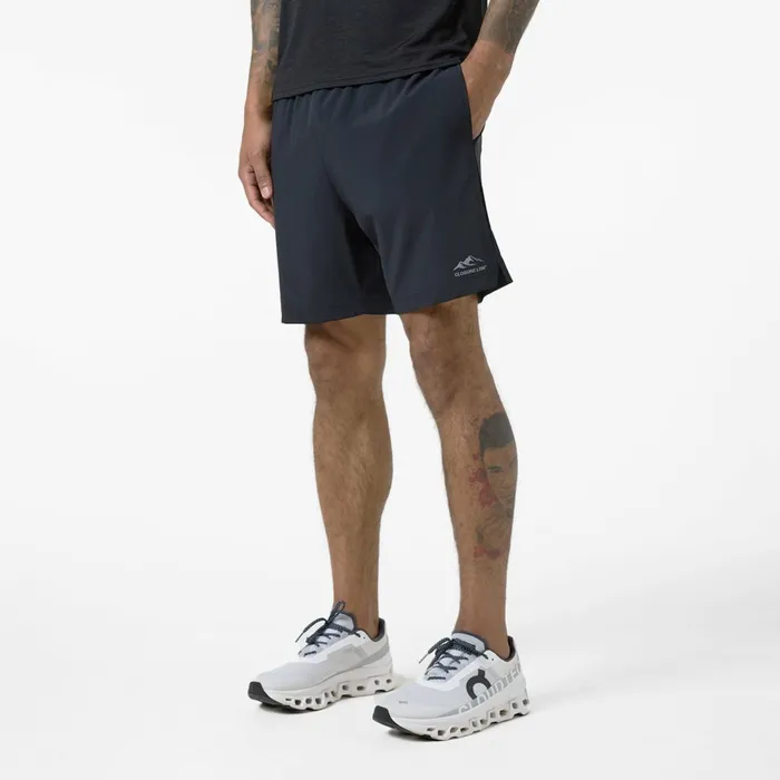 Closure London Core Performance Short Black Men TShirts