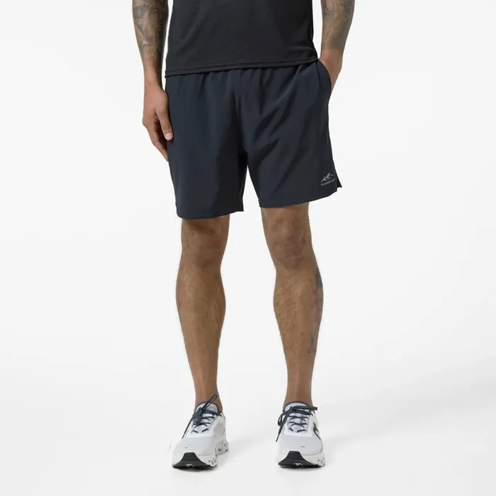 Closure London Core Performance Short Black Men TShirts