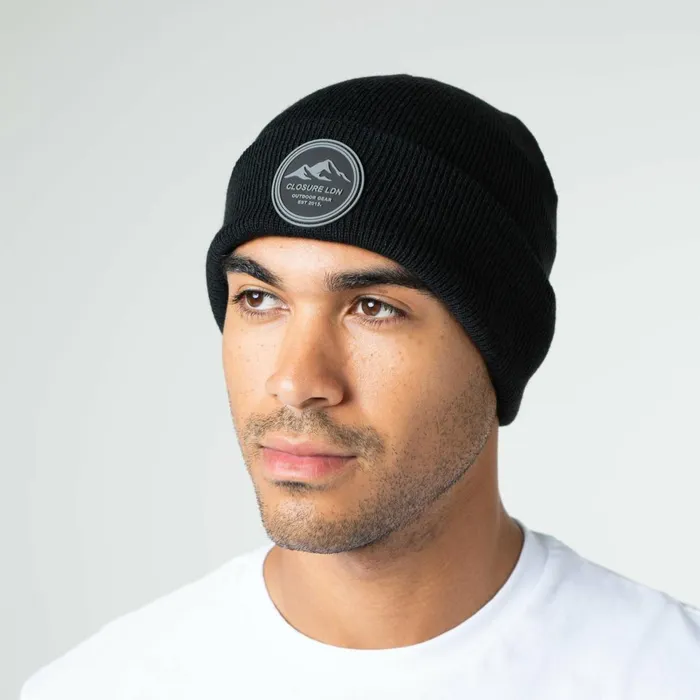 Closure London Outdoor Circle Badge Beanie Black Men Headwear