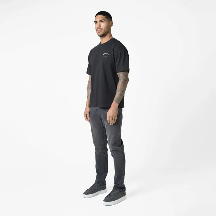 Closure London Stamped Logo Relaxed Fit TShirt Black Men TShirts