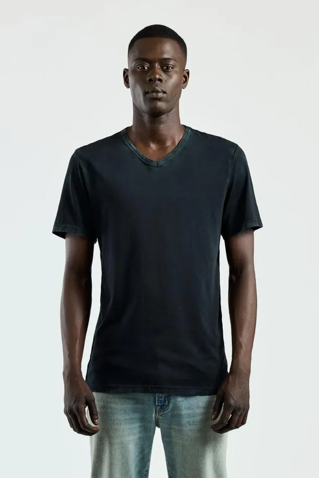 COTTON CITIZEN Classic VNeck Tee Vintage Black Men Tees
