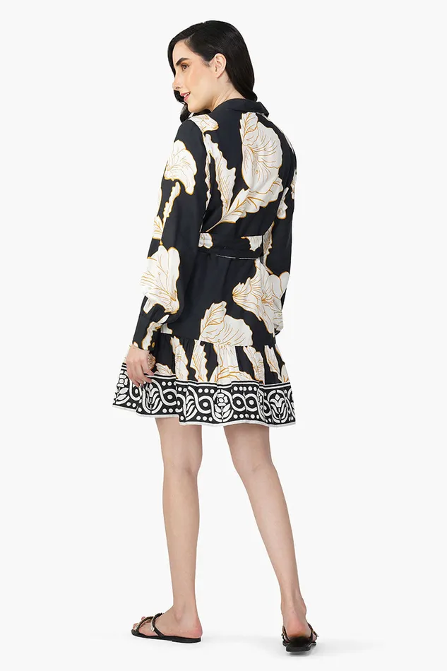 Dresses America and Beyond Women Black And White Floral Daze Printed Short Dress