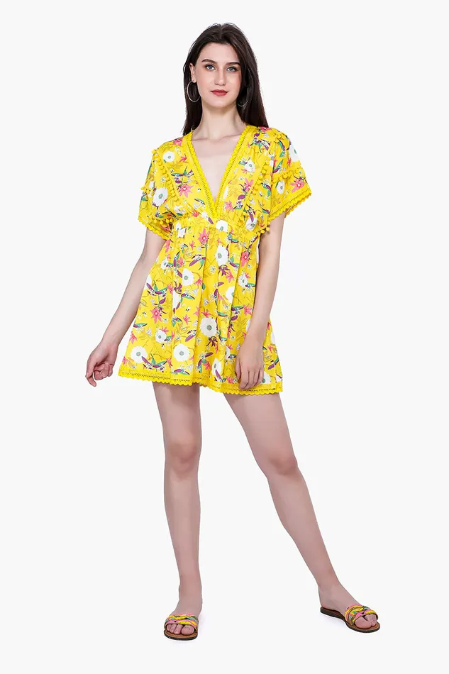 Dresses America and Beyond Women Sunshine Florals Pompom Dress