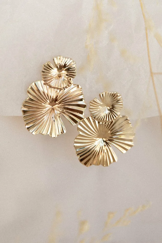 Earrings Petal and Pup Women Delia Earrings Gold