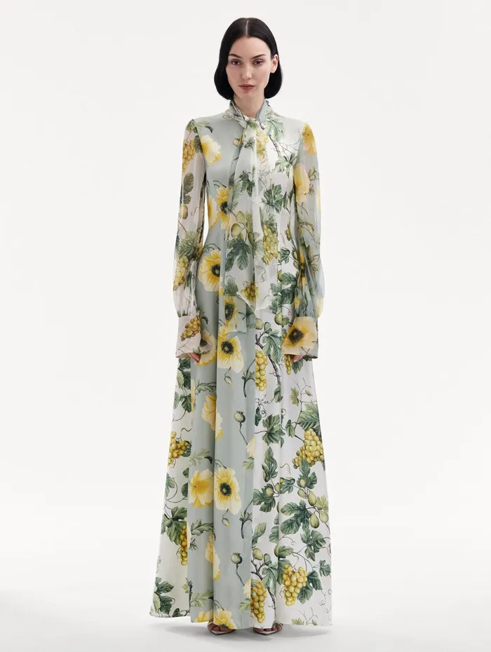 Fig and Grapes Silk Twill Caftan Multi Women Oscar De La Renta Gowns and Caftans Fig and Grapes Silk Twill Caftan Multi Women Oscar De La Renta Gowns and Caftans