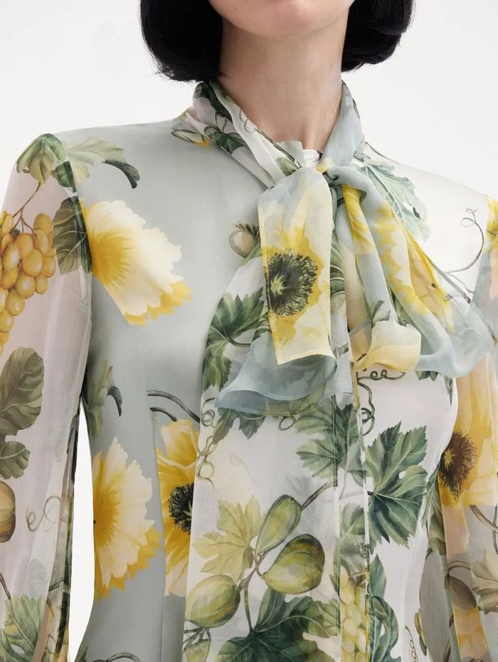 Fig and Grapes Silk Twill Caftan Multi Women Oscar De La Renta Gowns and Caftans Fig and Grapes Silk Twill Caftan Multi Women Oscar De La Renta Gowns and Caftans