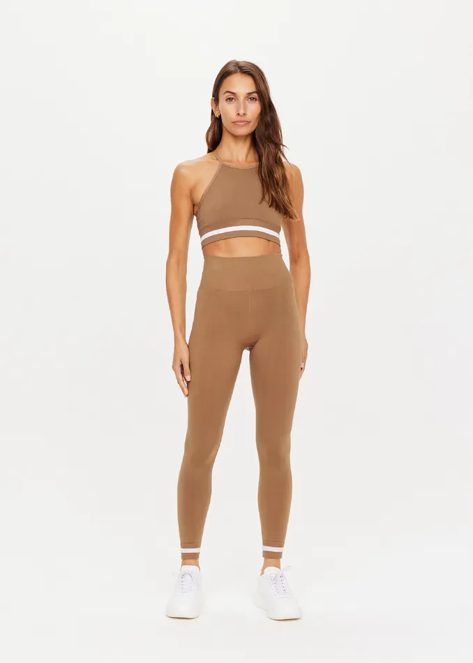 FORM SEAMLESS ANGIE CROP Sports Bras THE UPSIDE Women FORM SEAMLESS ANGIE CROP Sports Bras THE UPSIDE Women
