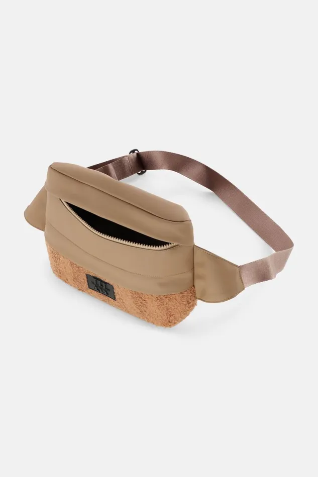 Ilse Jacobsen Crossbody Rain Bag 8211 Otter Women Crossbody Bags Ilse Jacobsen Crossbody Rain Bag 8211 Otter Women Crossbody Bags