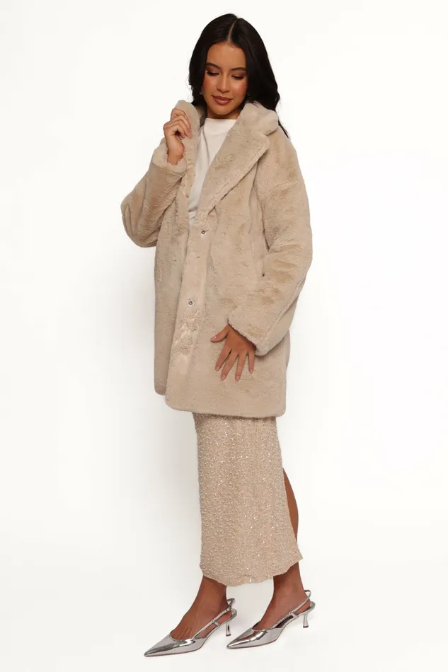 Jackets and Coats Women Meeka Faux Fur Jacket Beige Petal and Pup