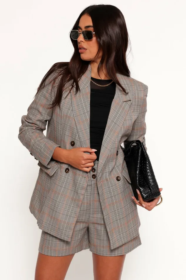Lesia Double Button Fitted Plaid Blazer Taupe Multi Women Blazers Petal and Pup Lesia Double Button Fitted Plaid Blazer Taupe Multi Women Blazers Petal and Pup