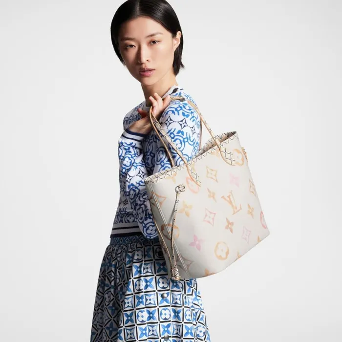 Louis Vuitton M22979 Neverfull MM Blue Monogram 8211 Louis Vuitton Handbag Store Women Louis Vuitton Neverfull Bag