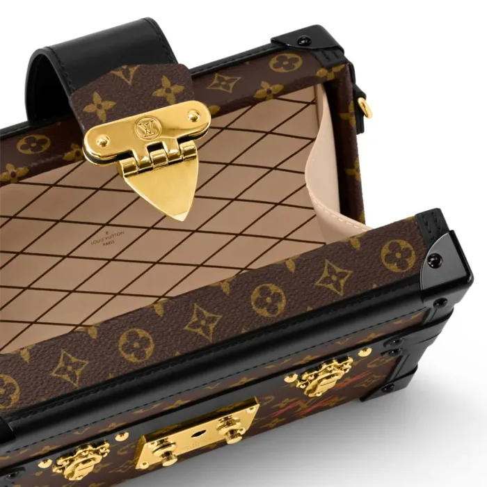 Louis Vuitton M45943 Petite Malle 8211 Louis Vuitton Handbag Store Women Louis Vuitton Shoulder and Totes