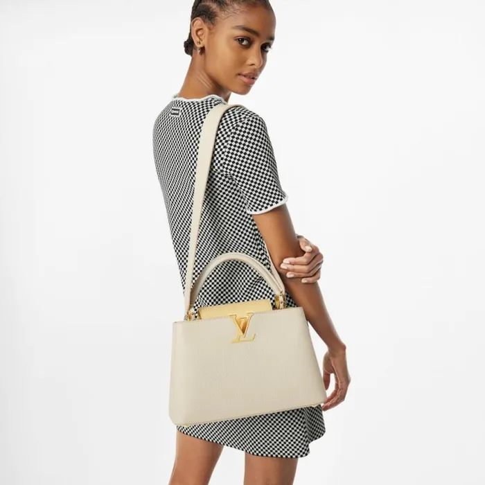 Louis Vuitton M59883 Capucines MM Cream 8211 Louis Vuitton Handbag Store Women Louis Vuitton Capucines Bag