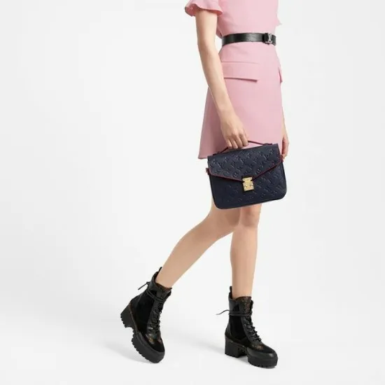 Louis Vuitton Pochette Metis Navy M44071 Pink M44018 Black M41487 8211 Louis Vuitton Handbag Store Women Louis Vuitton Pochette Metis Bag