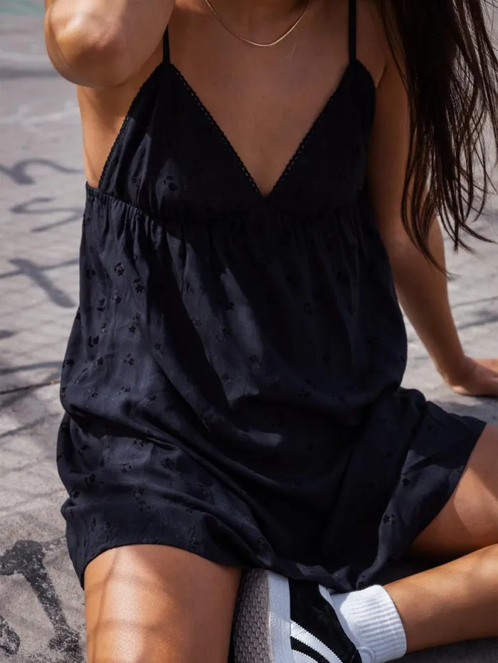 Mazey Day Dress 8211 Black Womens Volcom Dresses