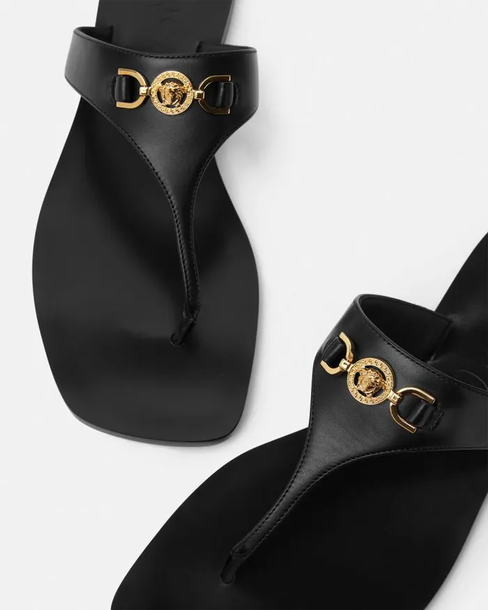 Medusa 03995 Flat Sandals Blackgold Women Versace Sandals