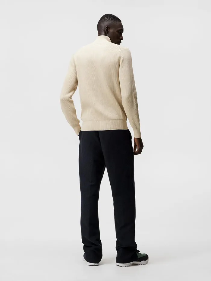 Men Alex Half Zip Knitted Sweater Turtledove JLindeberg Knitwear Men Alex Half Zip Knitted Sweater Turtledove JLindeberg Knitwear