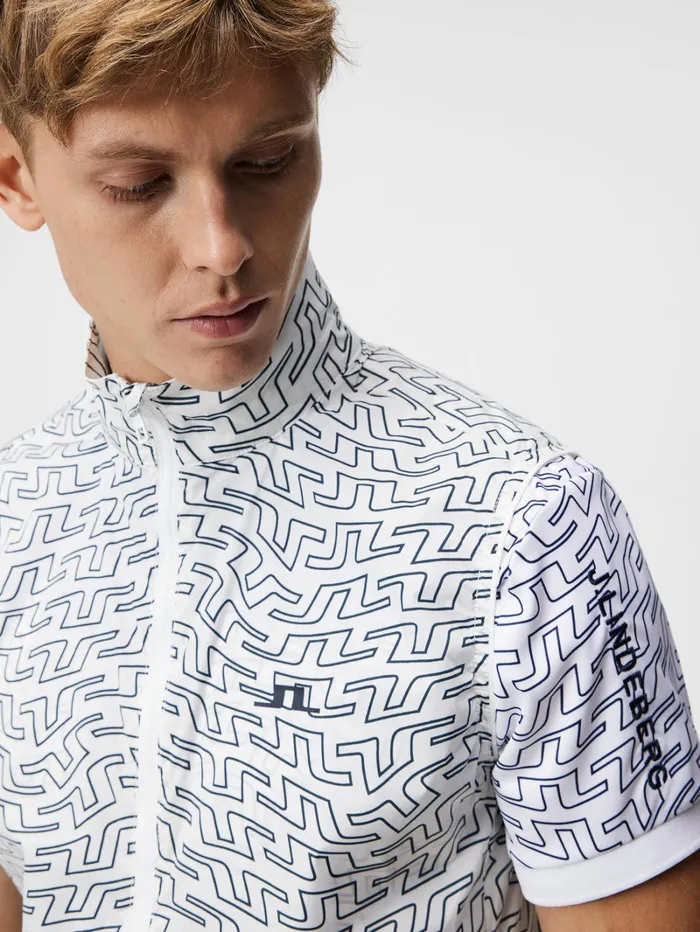 Men Ash Light Packable Vest Print White Outline Bridge Swirl JLindeberg Gilets Men Ash Light Packable Vest Print White Outline Bridge Swirl JLindeberg Gilets