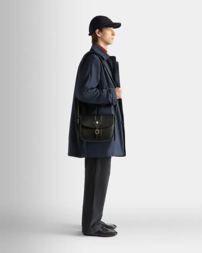 Men Bally Messenger Bags Beckett Crossbody Bag In Black Leather Black Men Bally Messenger Bags Beckett Crossbody Bag In Black Leather Black