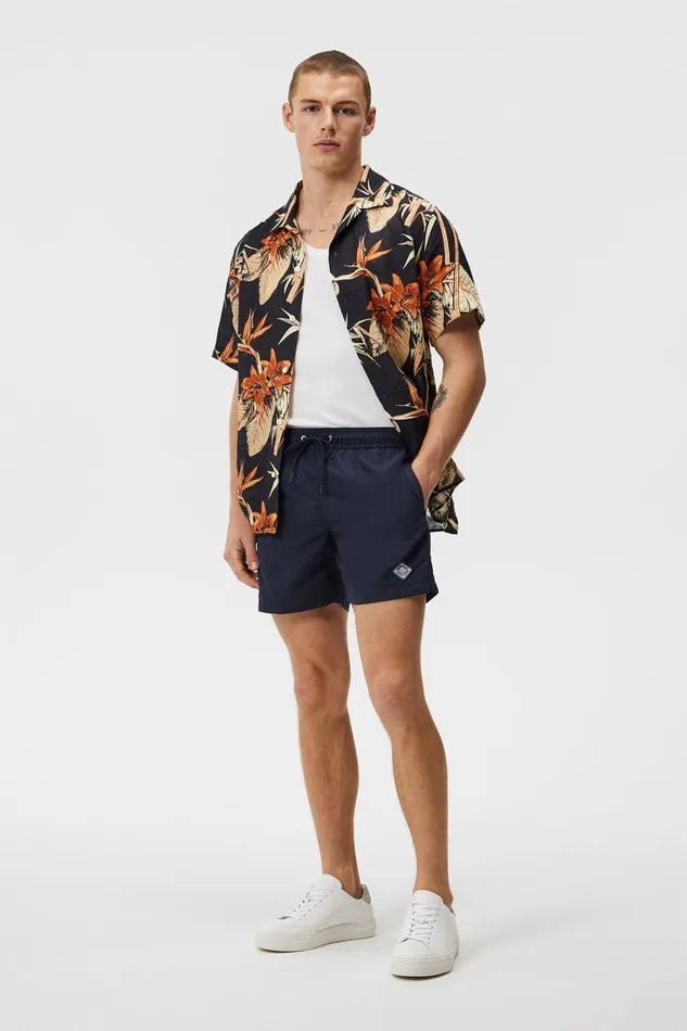 Men Banks Solid Swim Trunks JL Navy JLindeberg Swim Shorts Men Banks Solid Swim Trunks JL Navy JLindeberg Swim Shorts