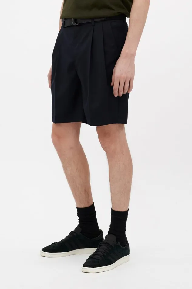 Men Benn Relaxed Light Wool Pleated Short Dark Navy Norse Projects Shorts