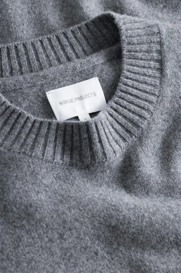 Men Jonas Donegal Diamond Sweater Grey Melange Norse Projects Knitwear