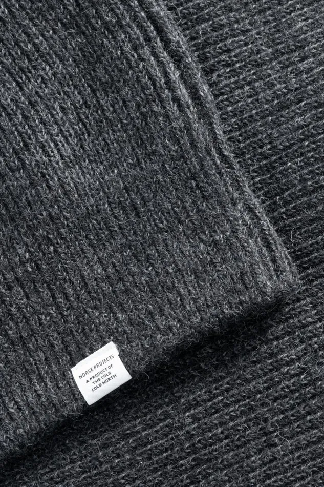 Men Jonas Donegal Diamond Sweater Grey Melange Norse Projects Knitwear