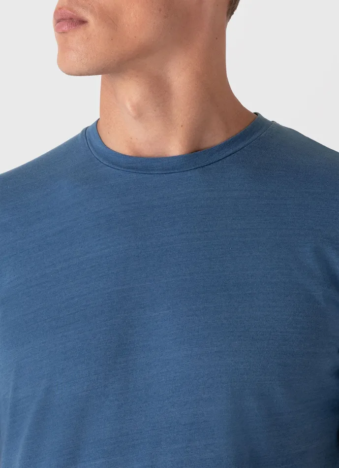 Men ussunspel Riviera Midweight Tshirt Mid Indigo Wash Tshirts Men ussunspel Riviera Midweight Tshirt Mid Indigo Wash Tshirts