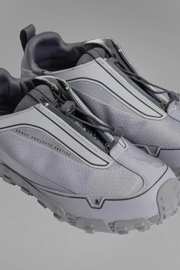 Men Zip Up Runner Glacier Grey Norse Projects Footwear