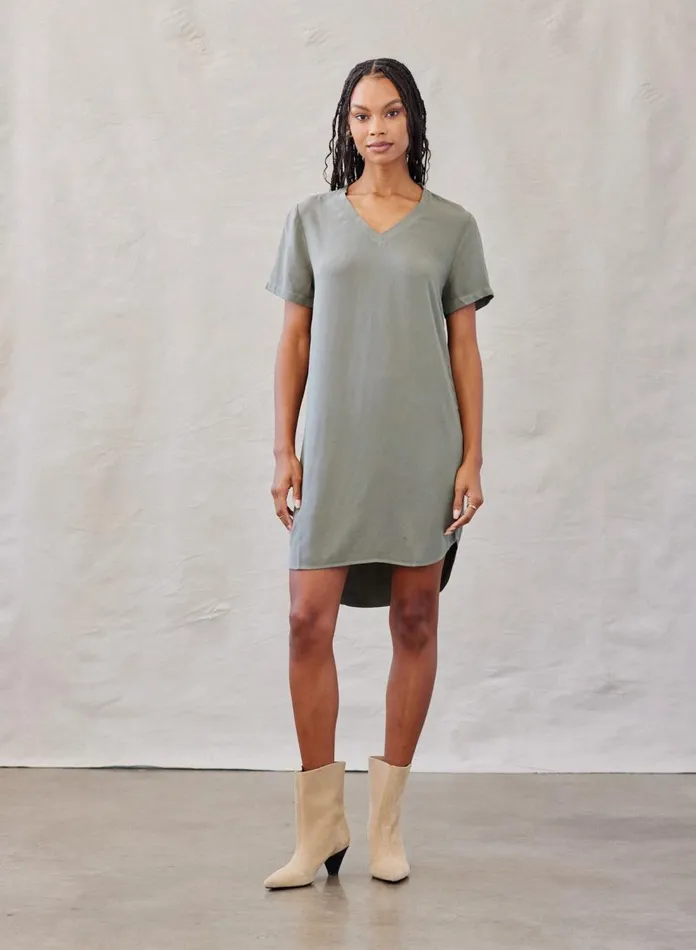 Mini Dresses Women Bella Dahl VNeck Tee Dress 8211 Soft Army Mini Dresses Women Bella Dahl VNeck Tee Dress 8211 Soft Army