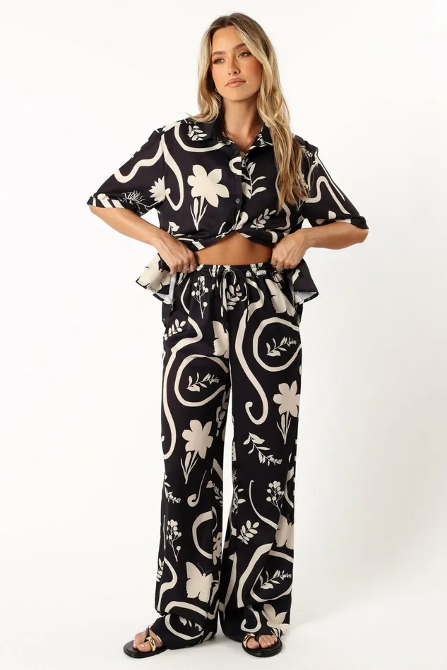 Petal and Pup Pants Women Leo Pant Black Sand